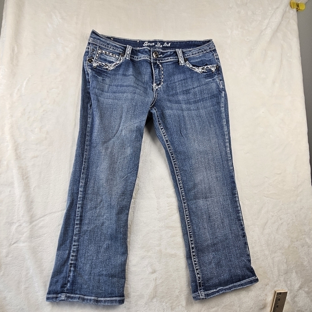 Grace in LA Jeans Capris 13 Junior’s Denim Embellished pockets thick stitch